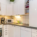 Hallantytaer B4 Paritalo By Interhome